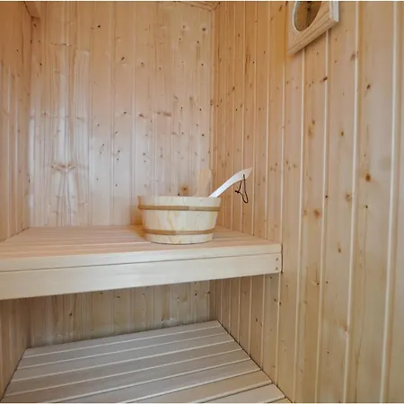 Holiday home Schwimmendes Haus Hausboot *